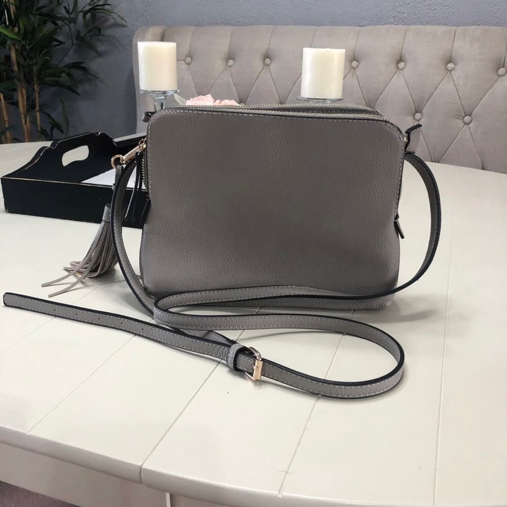 Gray crossbody/shoulder